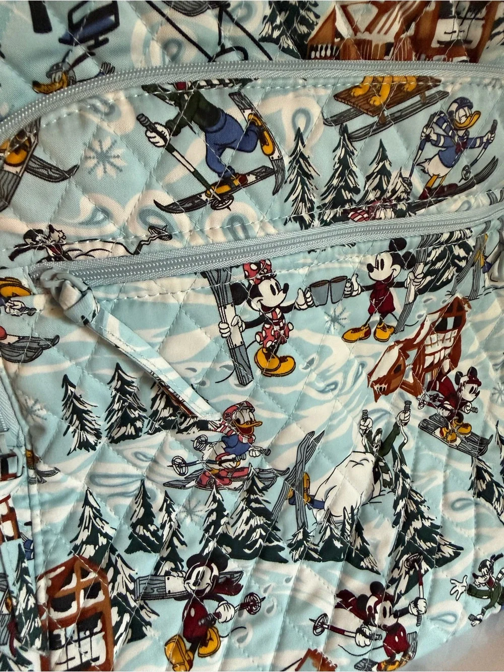 NWT Vera Bradley x Disney Bancroft backpack in Ski Weekend Mickey and Friends